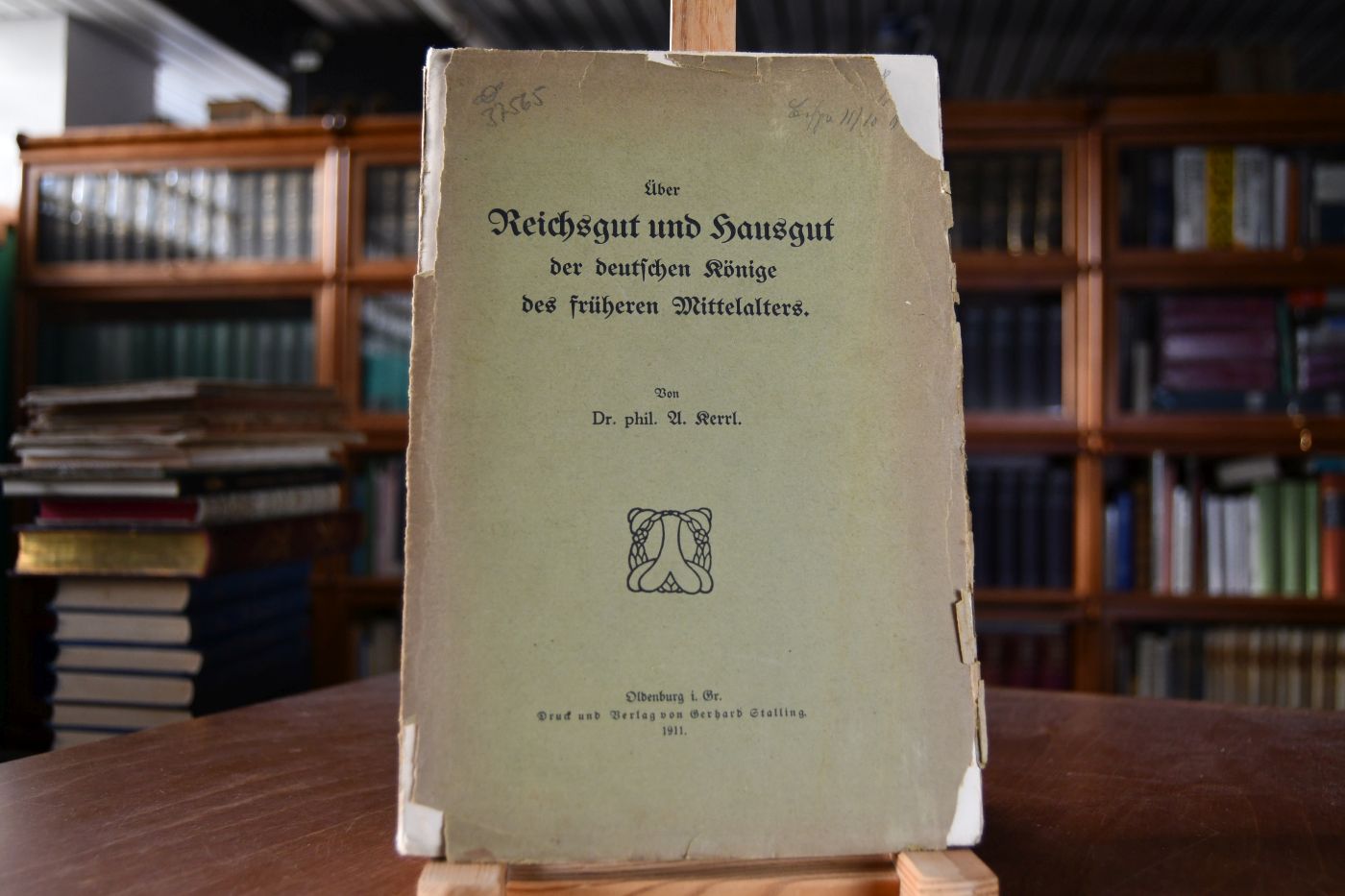 Über Reichsgut und Hausgut der deutschen Könige des früheren Mittelalters.