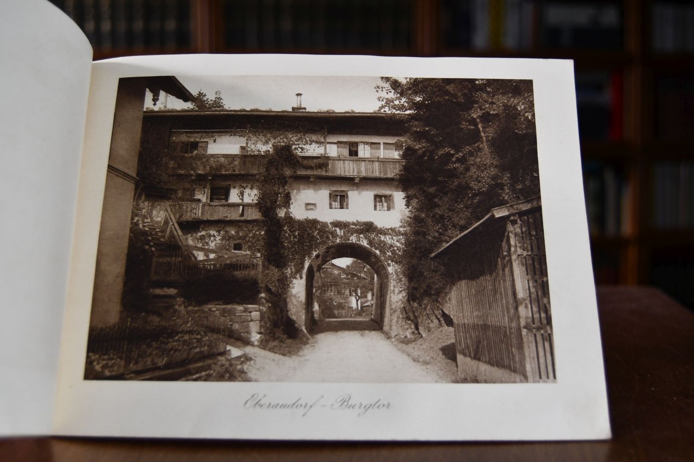Oberaudorf und Umgebung. Album mit 12 Abb.