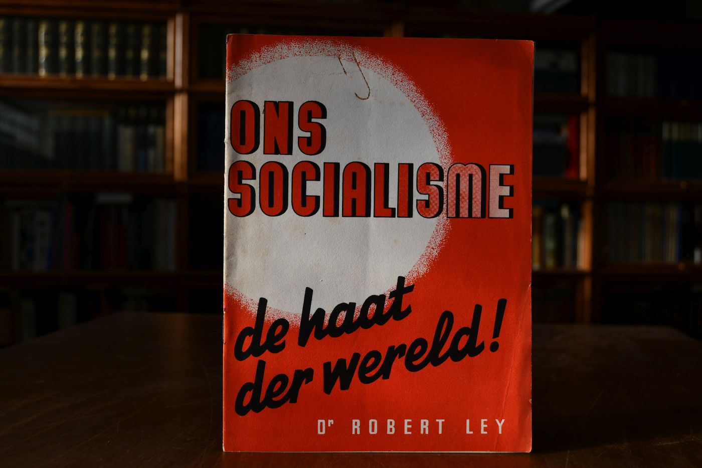 Ons Socialisme, de haat der wereld!