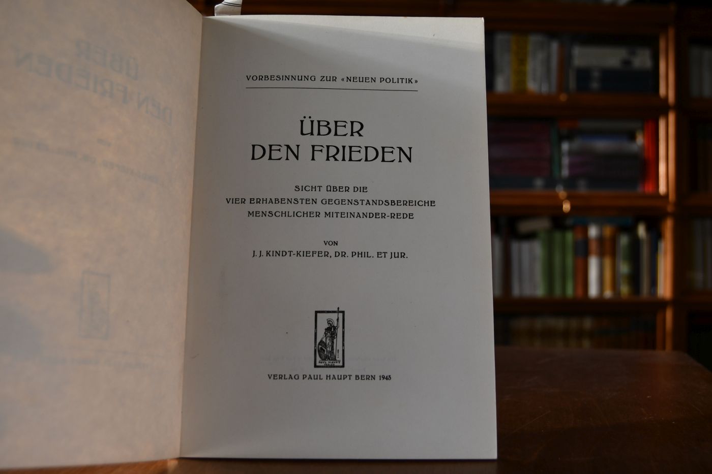 Über den Frieden. Sicht über die vier erhabensten Gegenstandsbereiche menschlicher Miteinander-Rede.