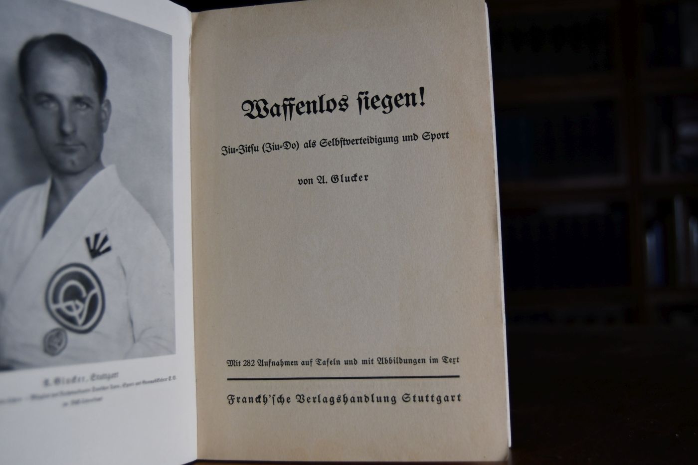 Waffenlos siegen! Jiu-Jitsu (Jiu-Do) als Selbstverteidigung und Sport.