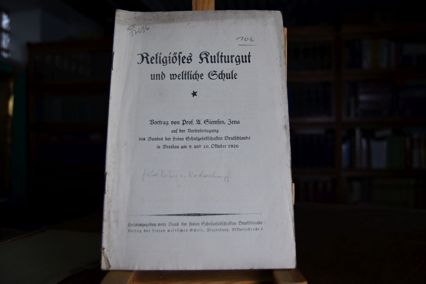 Religiöses Kulturgut und weltliche Schule. Vortrag auf der Vertretertagung des Bundes der freien Schulgesellschaften Deutschlands in Breslau am 9. und 10. Oktober 1926.