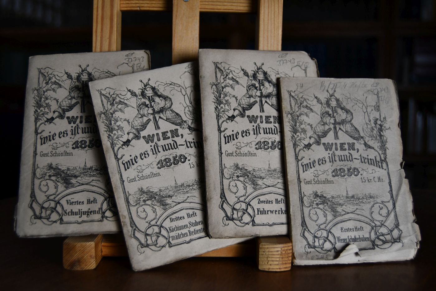 Wien wie es ist und - trinkt. 4 Hefte (komplett). 1. Wiener Schusterbuben. 2. Wiener Fuhrwerke. 3. Wiener Köchinnen, Wiener Stubenmädchen, Wiener Bediente. 4. Die Wiener Schuljugend und Studierende.