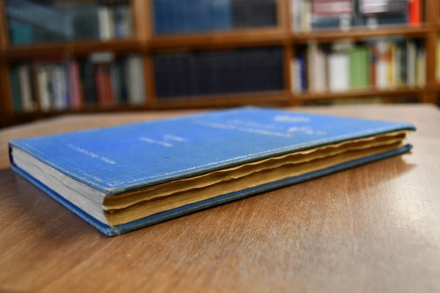 Dem Toten die Ehre! Roman eines Königstraumes nach ganz neuerschlossenen Quellen.