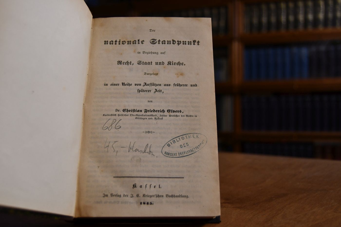 Der nationale Standpunkt in Beziehung auf Recht, Staat und Kirche. Dargelegt in einer Reihe von Aufsätzen aus früherer und späterer Zeit.