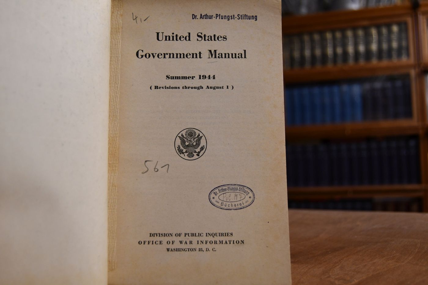 United States Government Manual Summer 1944 (Revisions through August 1).