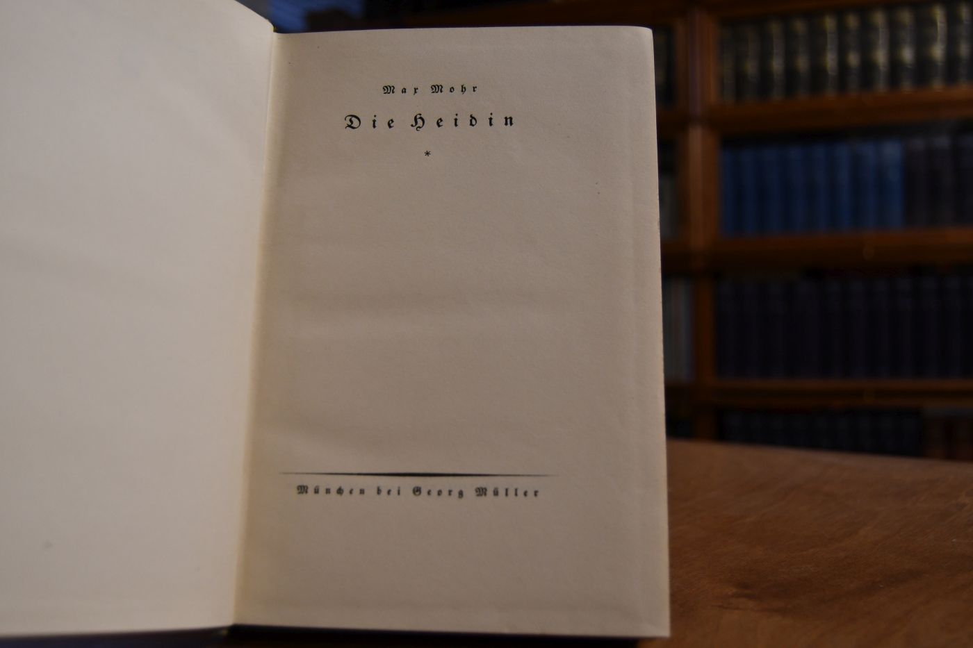Die Heidin.