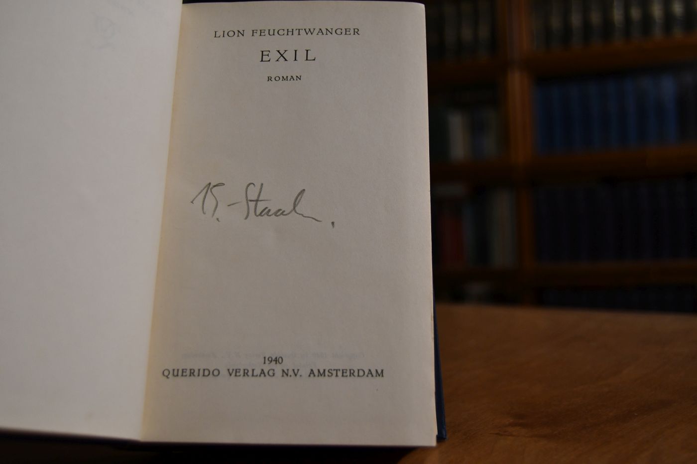 Exil. Roman.