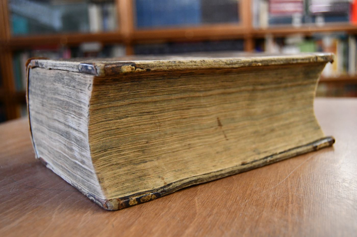 Evangelischer Liederschatz für Kirche und Haus. Eine Sammlung geistlicher Lieder aus allen christlichen Jahrhunderten, gesammelt und nach den Bedürfnissen unserer Zeit bearbeitet. 2 Bände in einem (komplett).