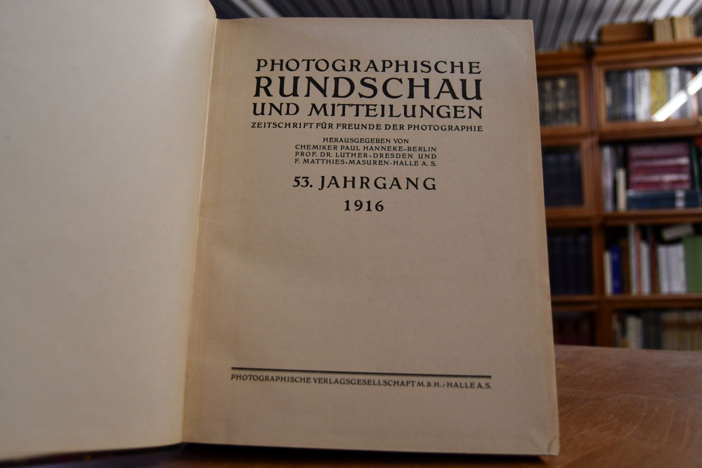 Photographische Rundschau und Mitteilungen. Zeitschrift für Freunde der Photographie. 53. Jahrgang 1902.