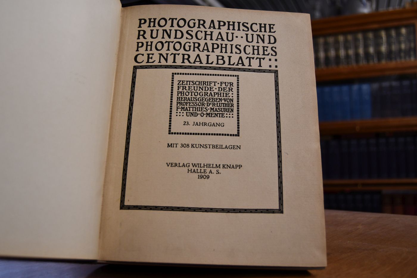 Photographische Rundschau und Photographisches Centralblatt. Zeitschrift für Freunde der Photographie. 23. Jahrgang 1909.