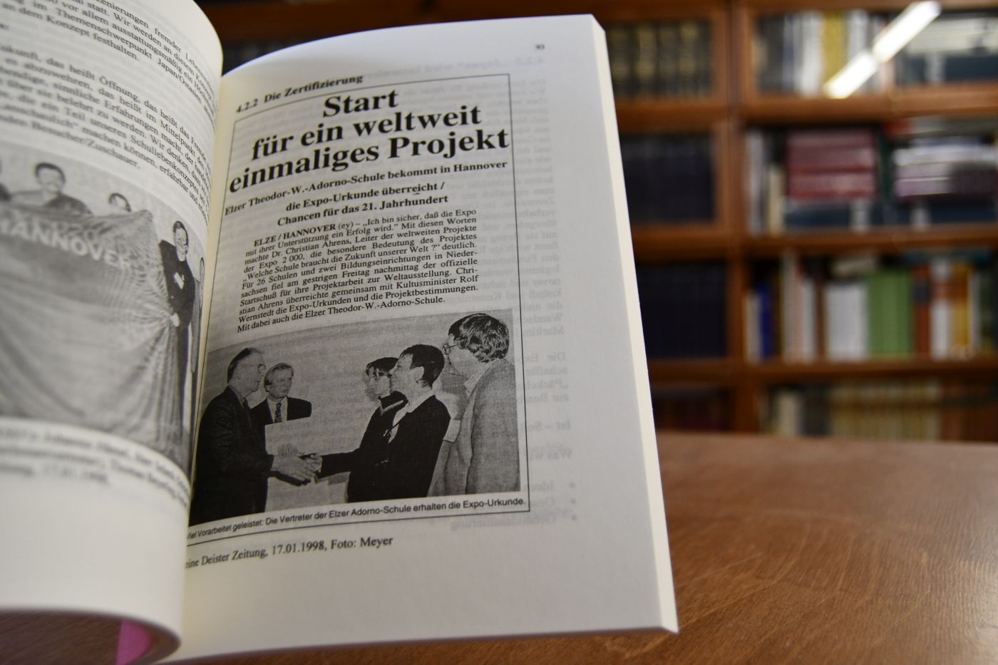 Inszenierung fremder Lebenswelten. Das Expo-Projekt der Theodor-W.-Adorno-Schule.