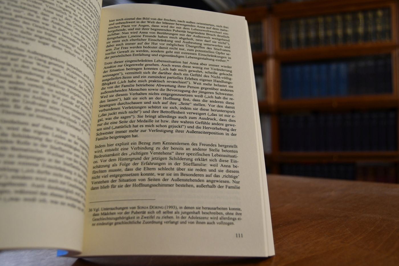 Selbständigkeit und etwas Glück. Einflüsse öffentlicher Erziehung auf die biographischen Perspektiven junger Frauen.