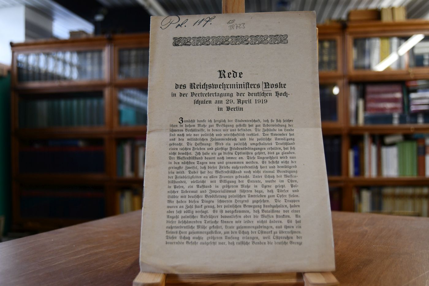 Rede des Reichswehrministers Noske in der Vertretertagung der deutschen Hochschulen am 29. April 1919 in Berlin.