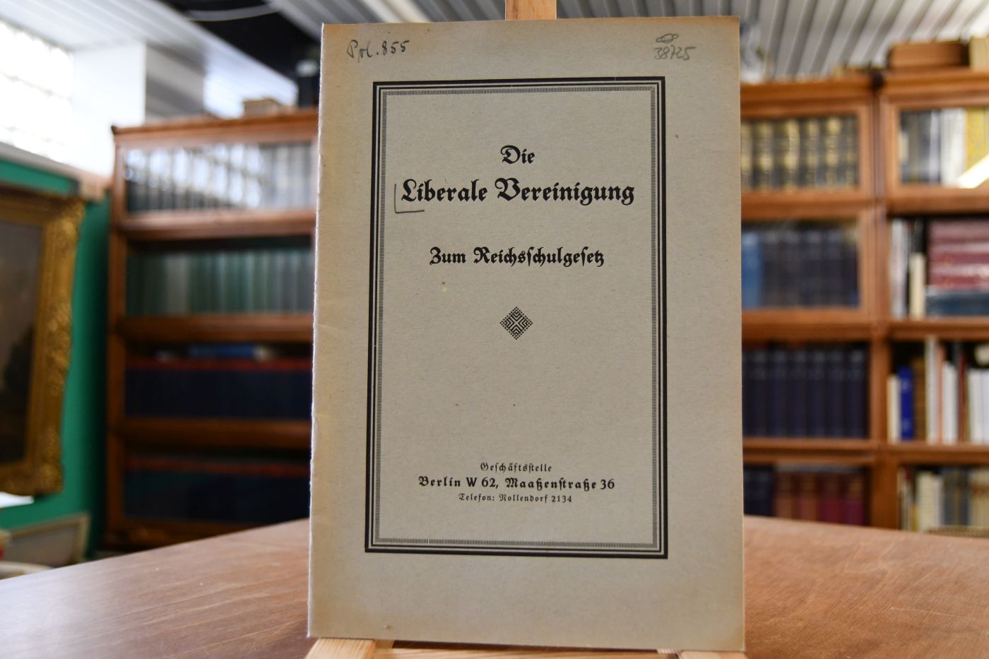 Die Liberale Vereinigung zum Reichsschulgesetz. Kundgebung zum Entwurf eines Reichsschulgesetzes am 23. Oktober 1927.