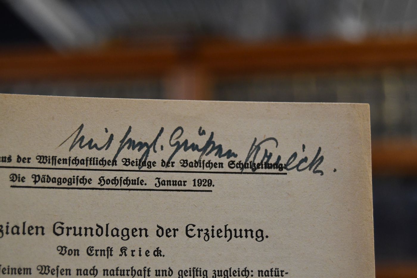 Die sozialen Grundlagen der Erziehung.