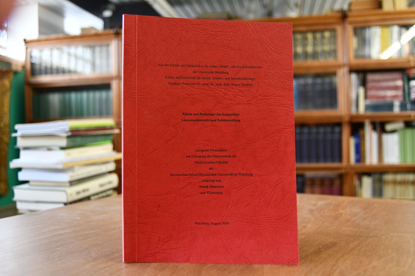 Klinik und Pathologie des Epignathus. Literaturübersicht und Falldarstellung.
