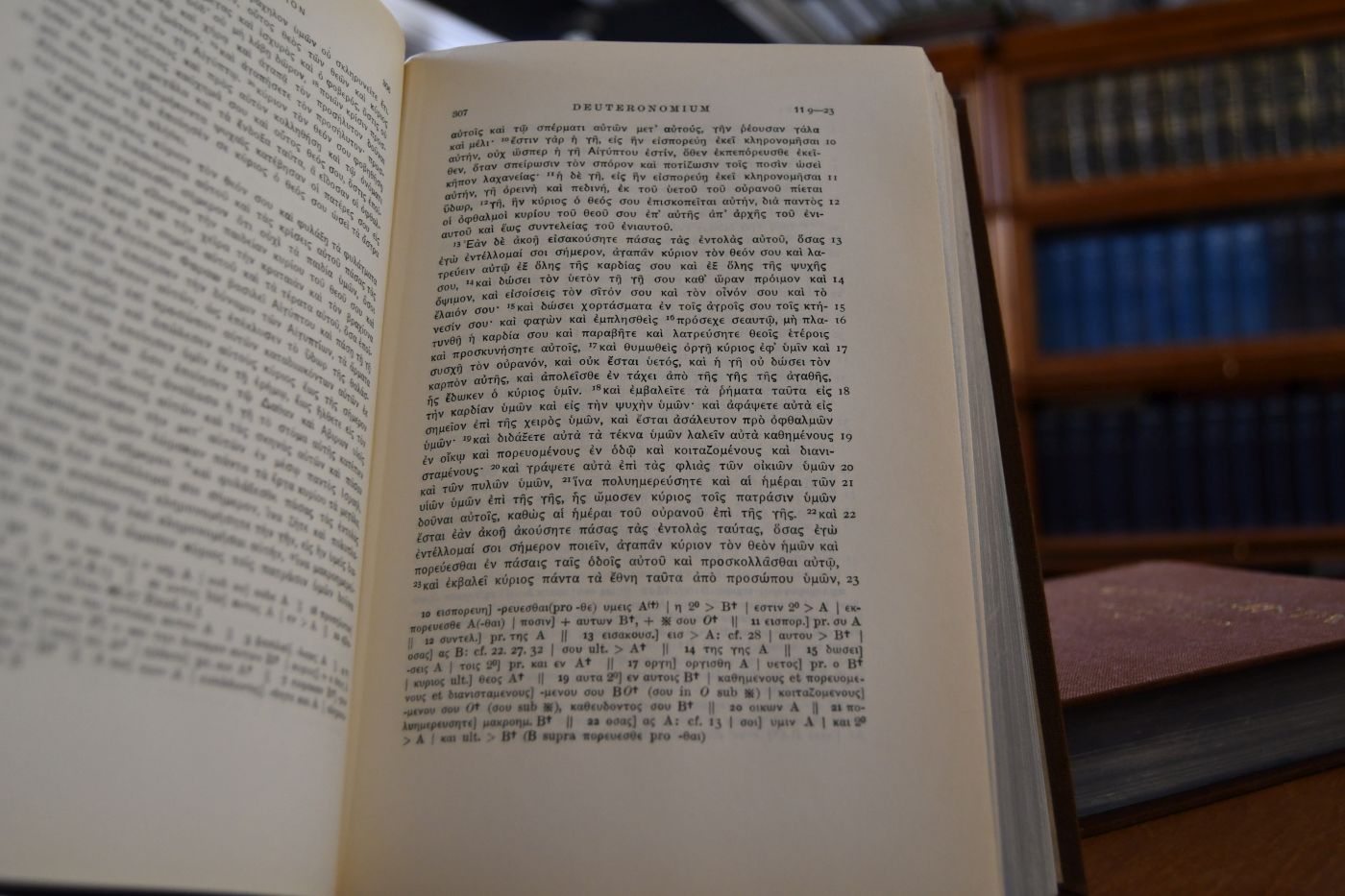 Septuaginta. Id est vetus testamentum graece iuxta LXX interpretes. Vol. I+II (komplett).