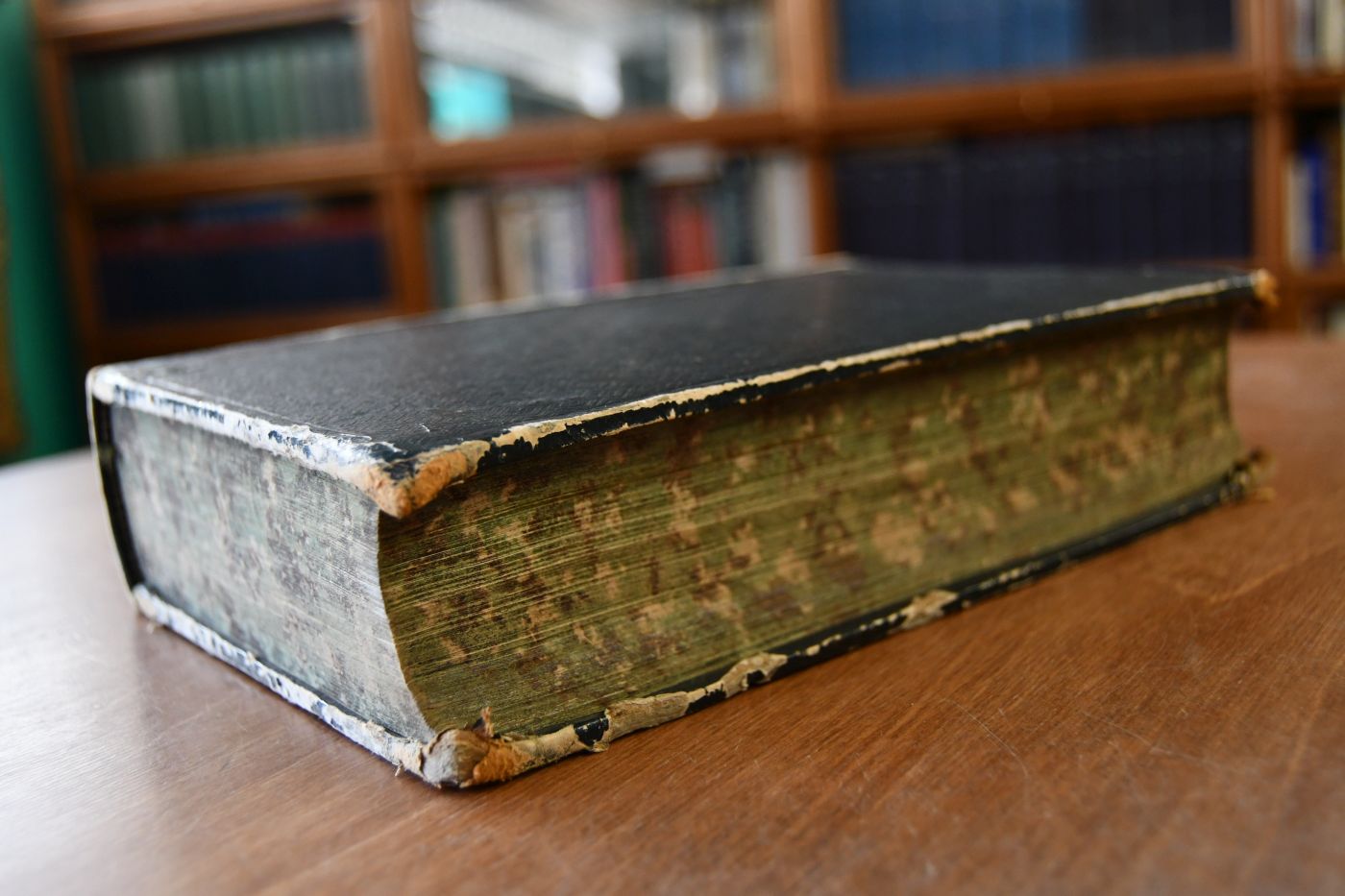 Novum testamentum graece et latine.