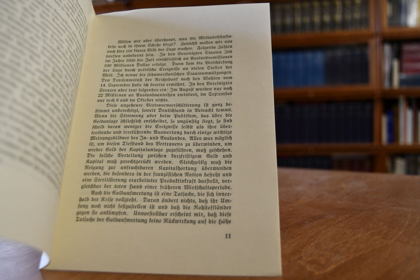 Ansprache des Reichsbankpräsidenten Dr. Hans Luther im Hauptausschuß des Reichsverbandes der Deutschen Industrie am 27. November 1930.