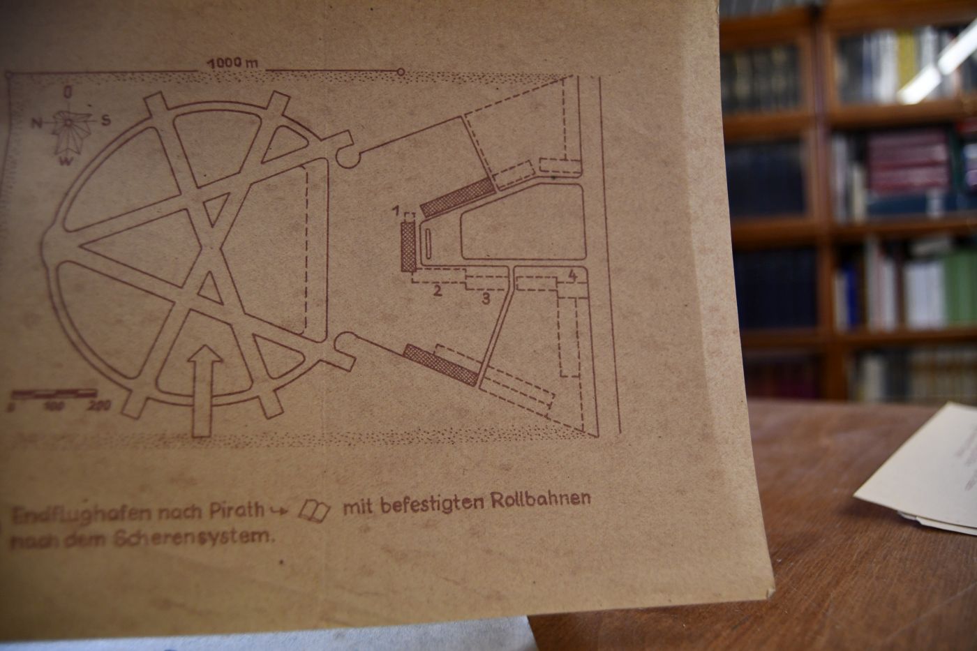 Flughäfen. Raumlage, Betrieb und Gestaltung.