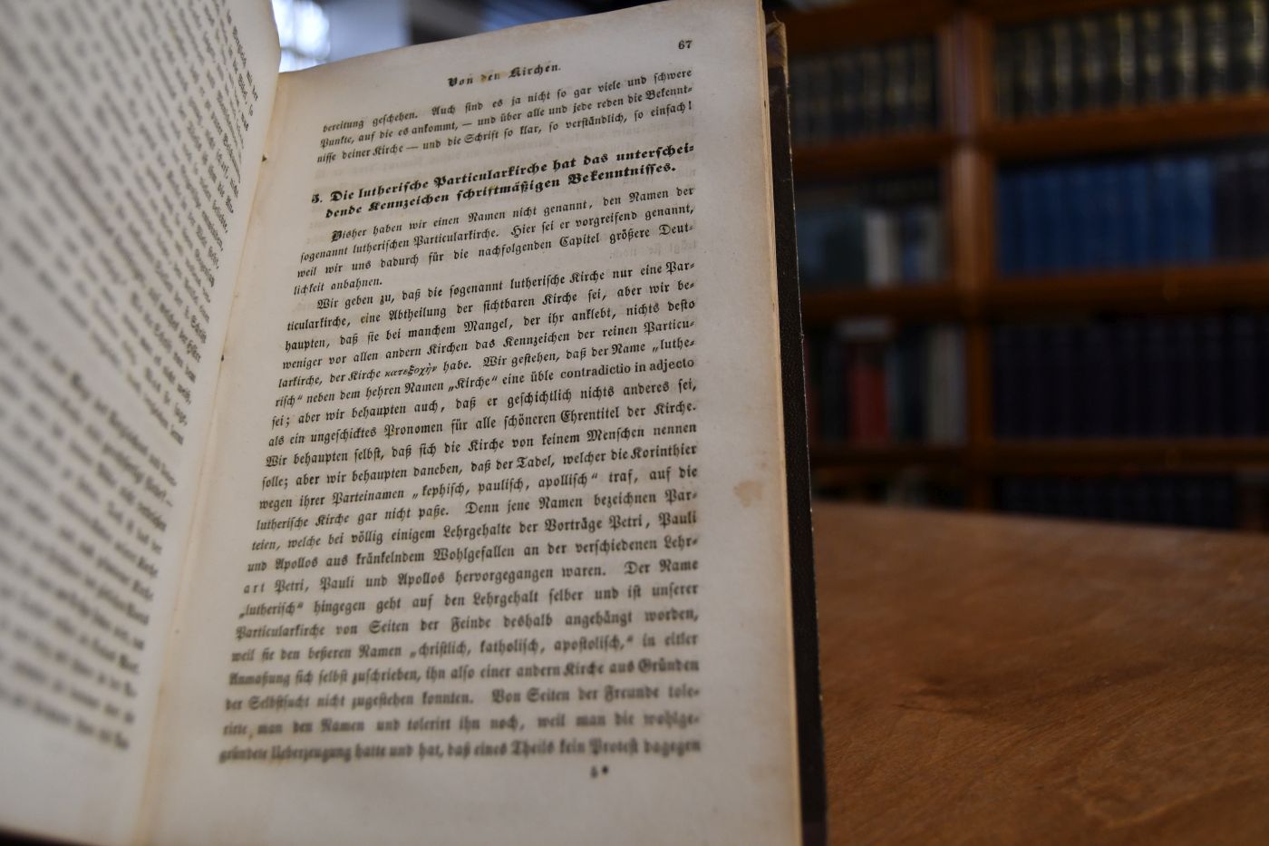 Drei Bücher der Kirche. Den Freunden der lutherischen Kirche zur Überlegung und Besprechung dargeboten.