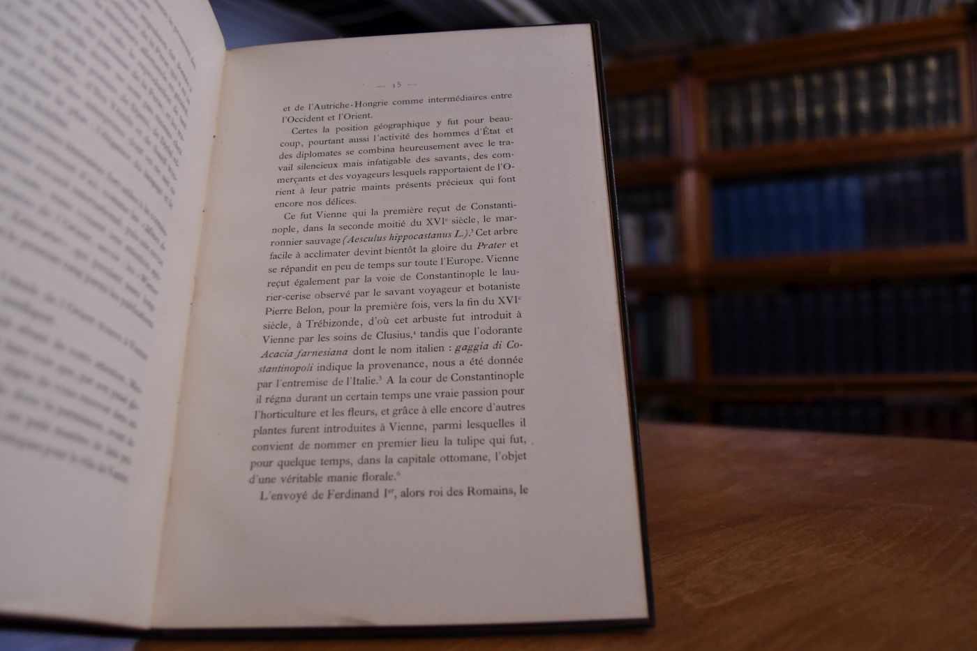 Discours prononce a la Seance du 27. Septembre 1886 du septieme Congres International des Orientalistes par le Baron A. de Kremer.