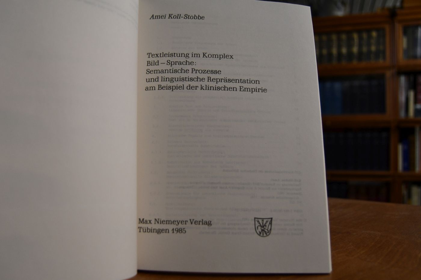 Textleistung im Komplex Bild - Sprache. Semant. Prozesse und linguistische Repräsentation am Beispiel der klinischen Empirie.