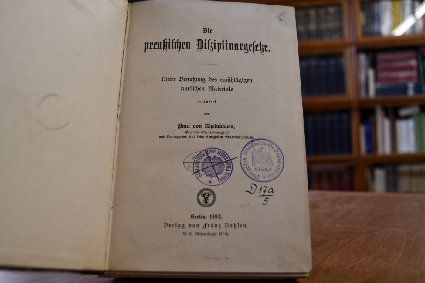 Die preußischen Disziplinargesetze.