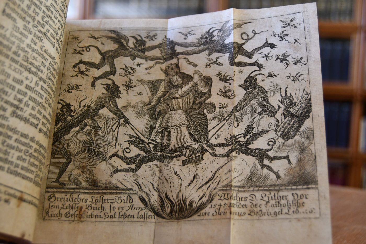 Friß Vogel/ oder stirb! Das ist Ein/ wegen dem wichtigen Glaubens-Articul deß Christenthums/ von der wahren Kirchen/ mit allen uncatholischen Praedicanten scharff vorgenommenes Examen und Tortur (...). Zum Nutz der Catholischen/ und Heyl der Uncatholischen herauß gegeben.