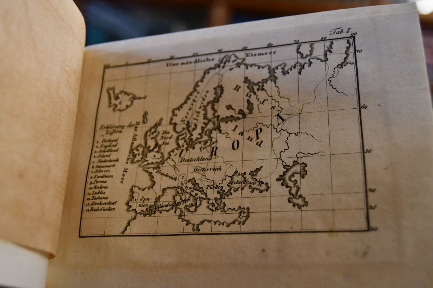 Geographisch-statistisches Tableau der Staaten und Länder aller Welttheile.