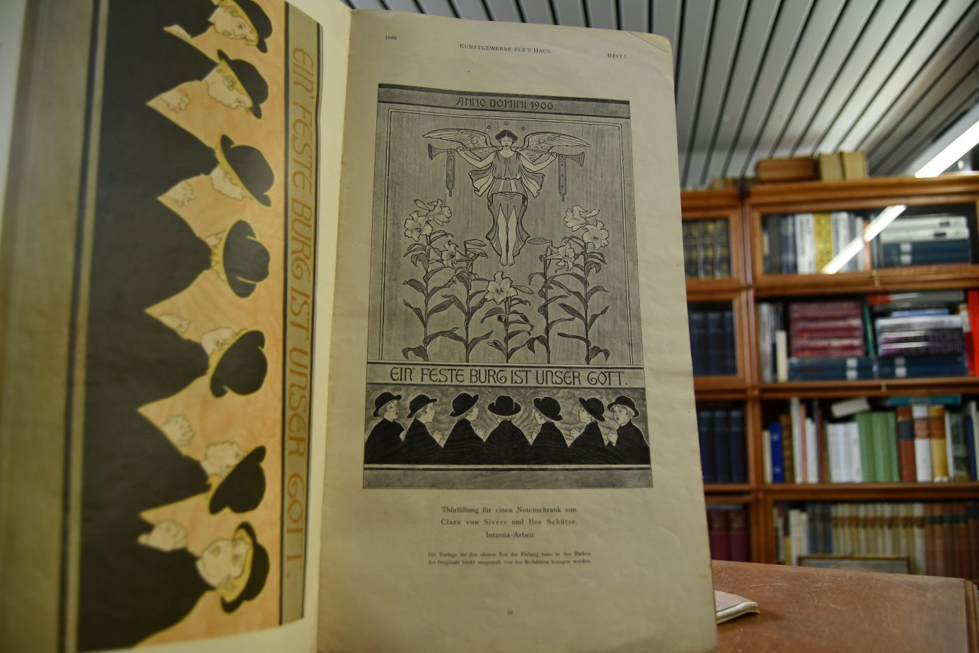 Kunstgewerbe für`s Haus. Illustrierte Monats-Zeitschrift für Dilettanten. Erster Jahrgang 1900/1901. 1.-3. Heft.