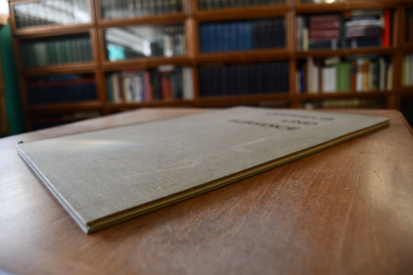 Orpheus und Eurydice. Aus dem zehnten und elften Buch der Metamorphosen des Publius Ovidius Naso. Mit vierzehn Holzschnitten von Hans Orlowski.