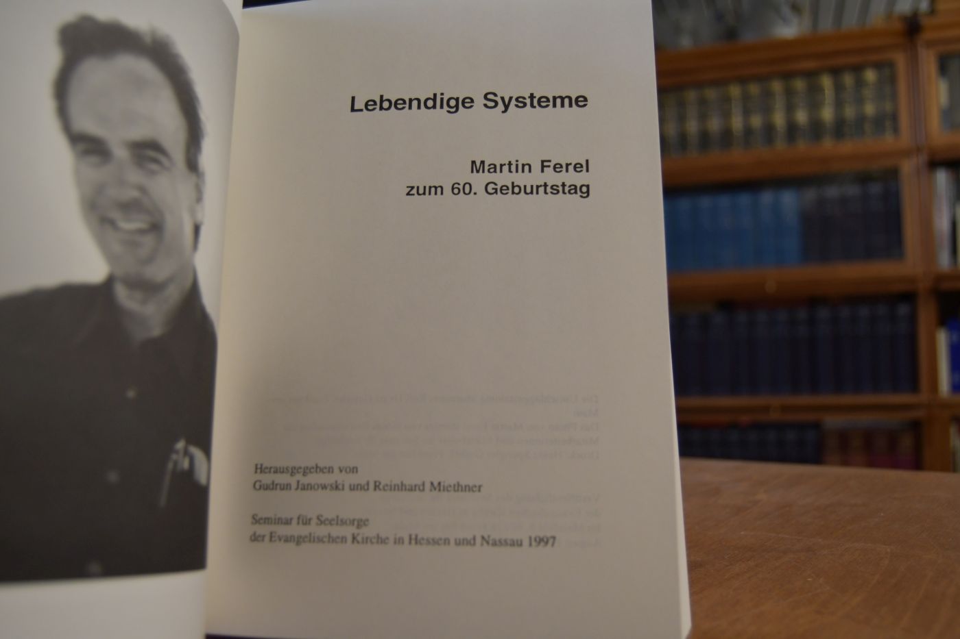 Lebendige Systeme. Martin Ferel zum 60. Geburtstag.