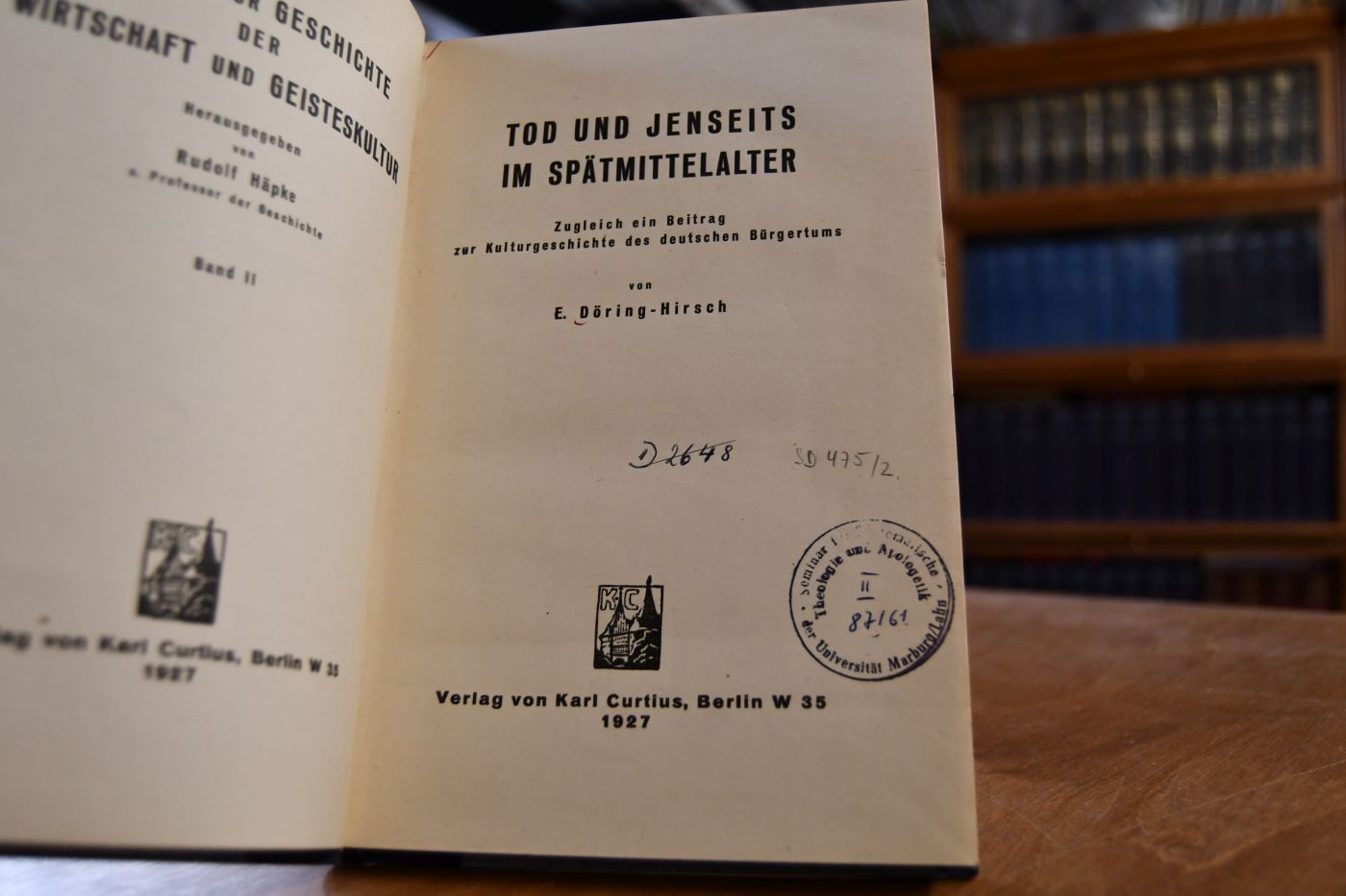 Tod und Jenseits im Spätmittelalter. Zugleich ein Beitrag zur Kulturgeschichte des deutschen Bürgertums.