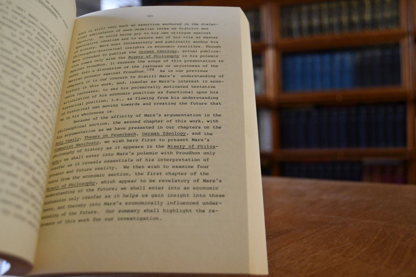 The future in the writings of Karl Marx. An evaluative interpretation based on primary sources.