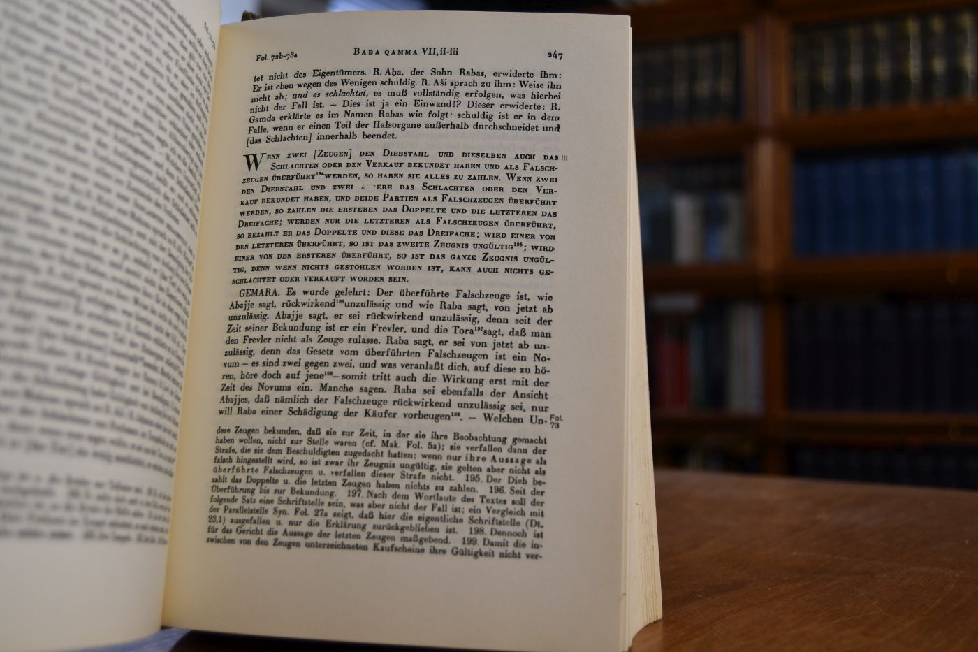 Der Babylonische Talmud. Siebenter Band (von 12) apart.