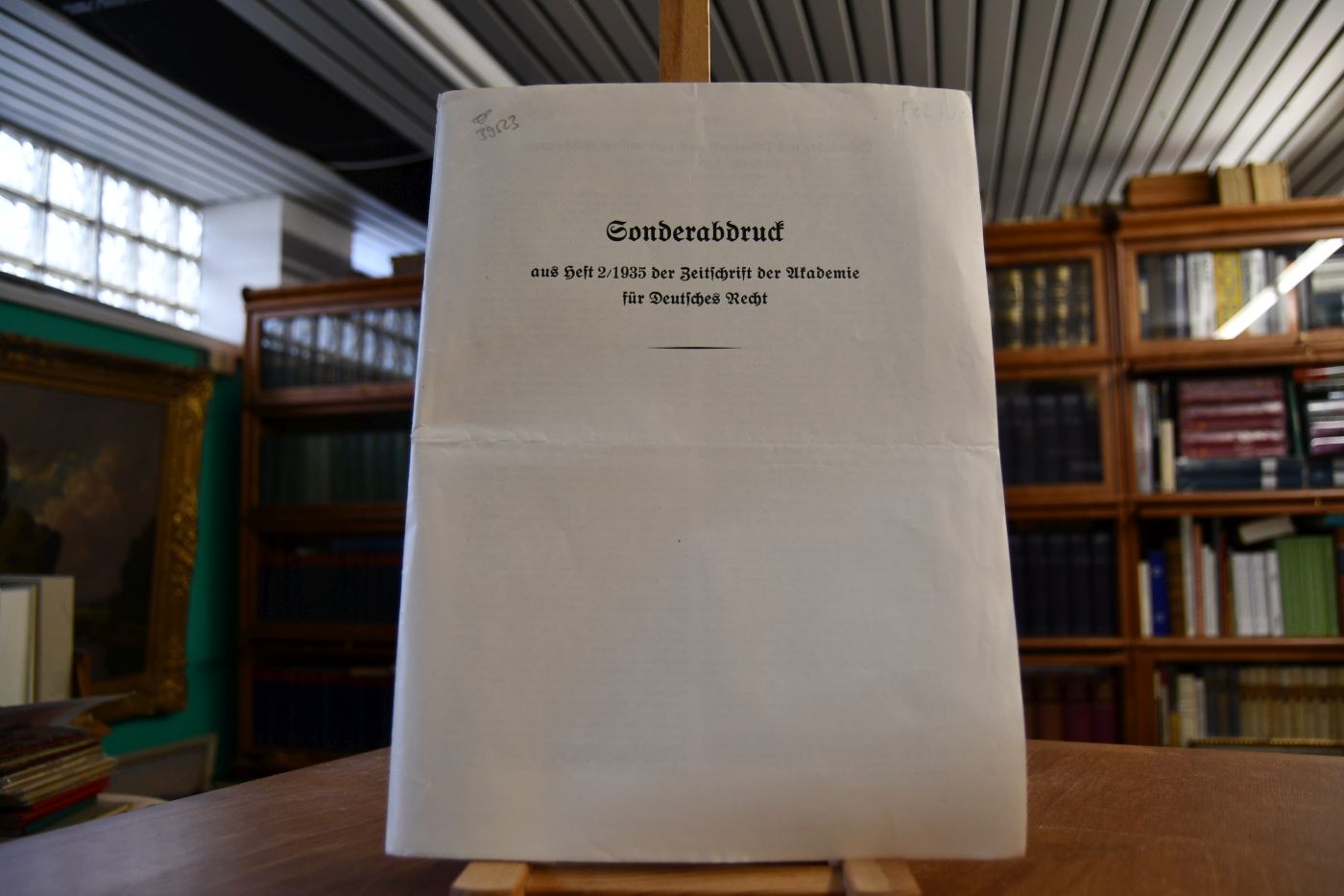 Öffentliches und Privatrecht nach germanischer Anschauung.
