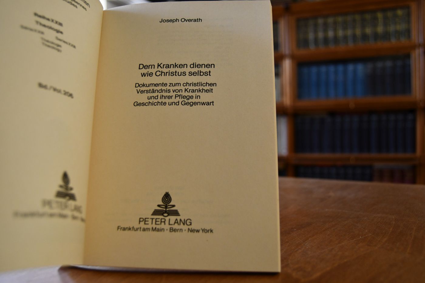 Dem Kranken dienen wie Christus selbst. Dokumente zum christlichen Verständnis von Krankheit und ihrer Pflege in Geschichte und Gegenwart.