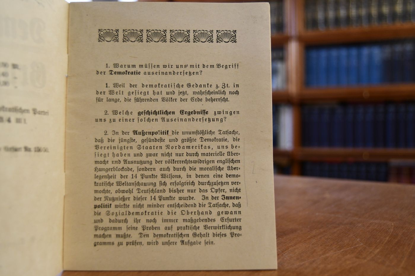 Demokratische Grundfragen gestellt und beantwortet.