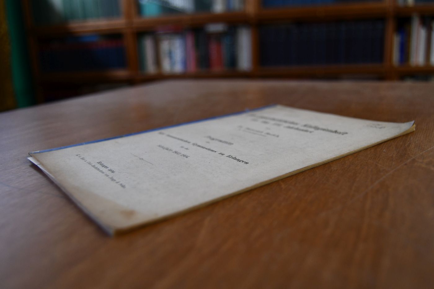 Ein geschichtliches Kollegienheft aus dem XVI. Jahrhundert. Programm des Kgl. humanistischen Gymnasiums zu Erlangen für das Schuljahr 1903/1904.
