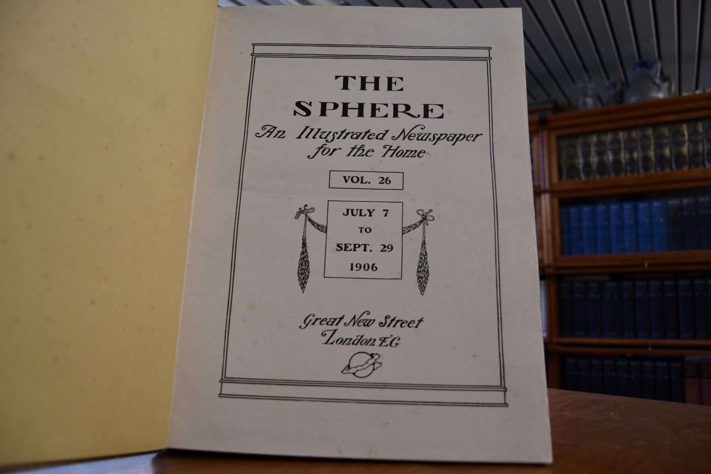 The Sphere. An illustrated Newspaper for the Home. Voll. 26 (July 7 to Sept. 29 1906)