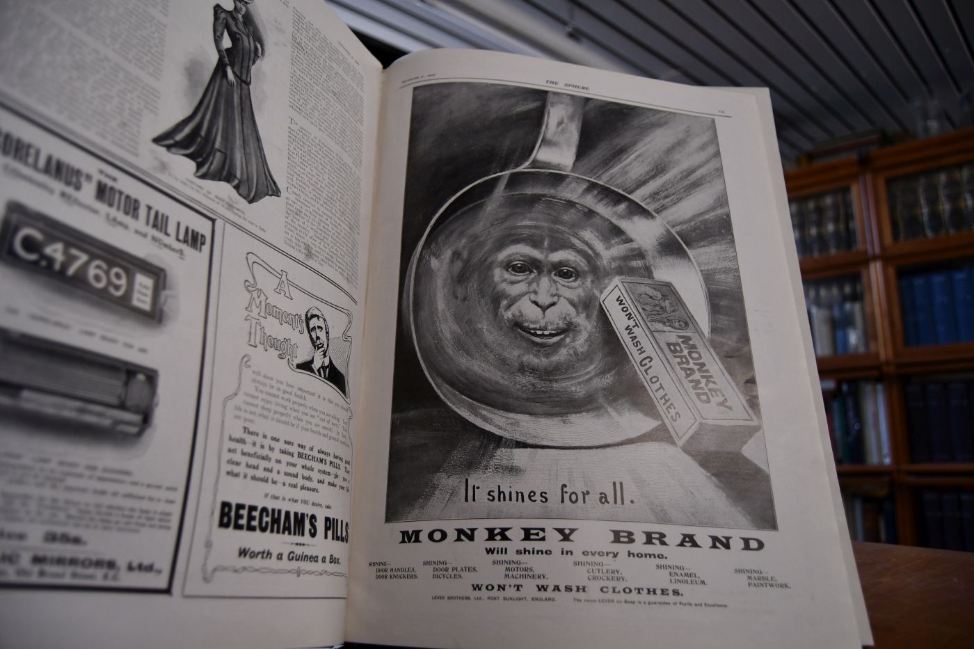 The Sphere. An illustrated Newspaper for the Home. Voll. 23 (Sept. 30 to Dec. 23 1905)
