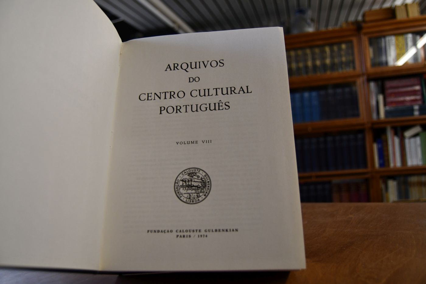 Arquivos do Centro Cultural Portugues. Vol. I-XXXIV, XXXVI, XXXVII.