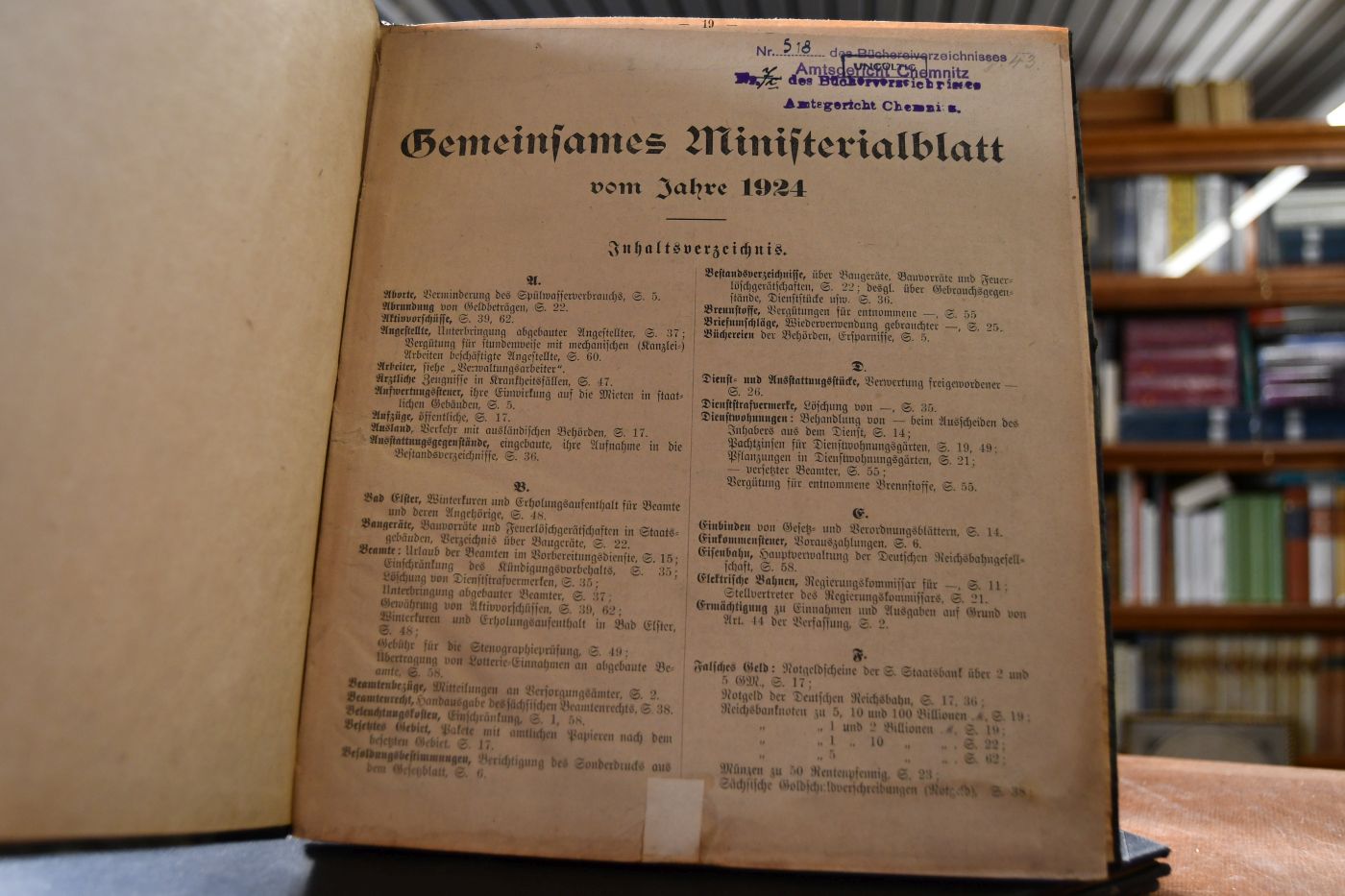 Gemeinsames Ministerialblatt (G.M.Bl.) Sachsen. Ausgabe A. Jahrgänge 1, 3-9 (bis Nr. 6 vom 4. März 1932).