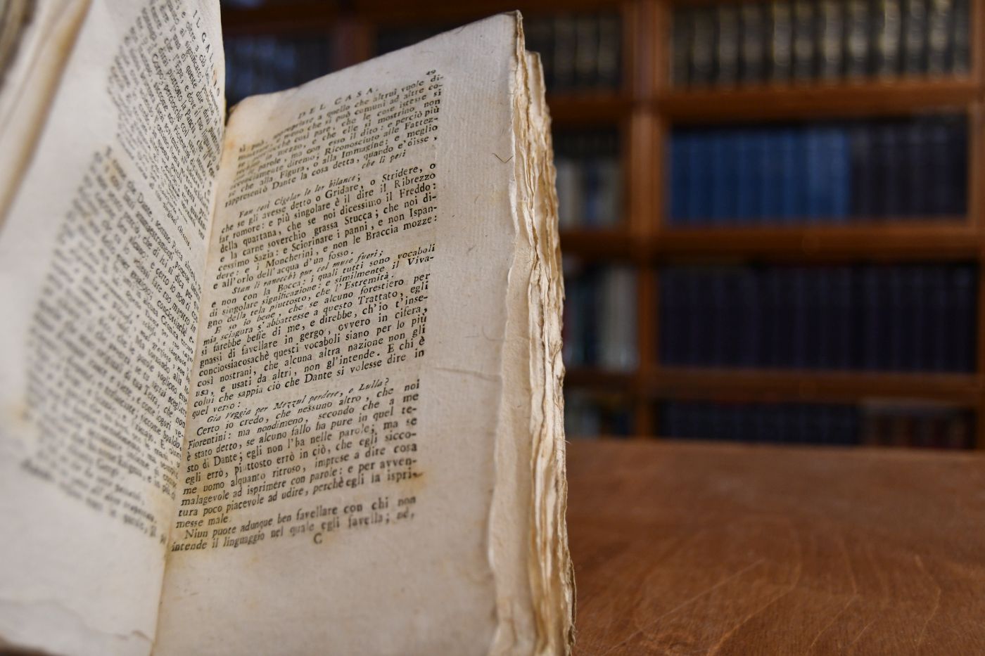 Il Galateo di Monsignor Giovanni della Casa. Coll` altre prose e rime volgari del medesimo. Accresiute in questa Editione di alcune Poesie Latine, e varie sue Lettere Italiane.