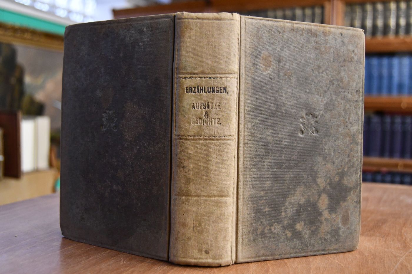 Für den Friedhof der evangelischen Gemeinde in Gratz in Steiermark. Erzählungen, vermischte Aufsätze und Gedichte von Einhundertsechsundzwanzig deutschen Gelehrten, Schriftstellern und Dichtern diesem Zwecke gewidmet.