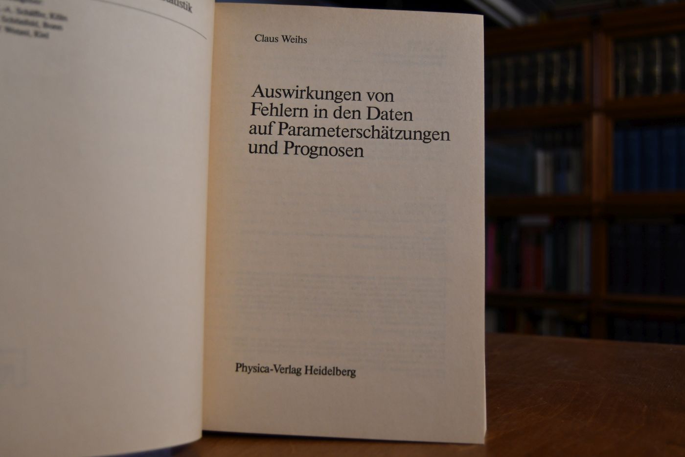 Auswirkungen von Fehlern in den Daten auf Parameterschätzungen und Prognosen.
