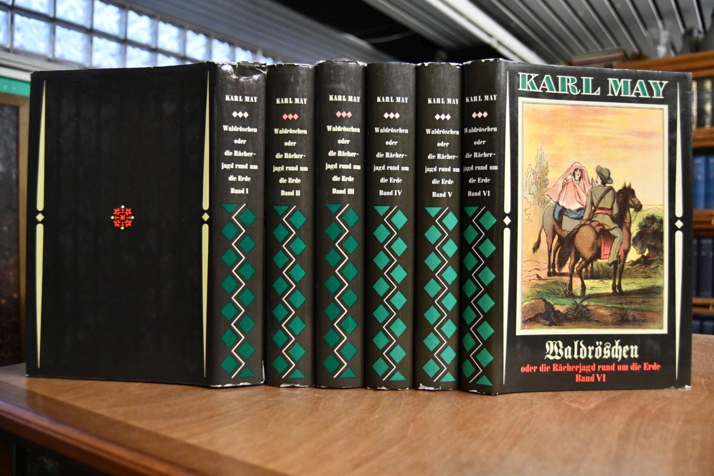 Waldröschen oder die Rächerjagd rund um die Erde. 6 Bände komplett.