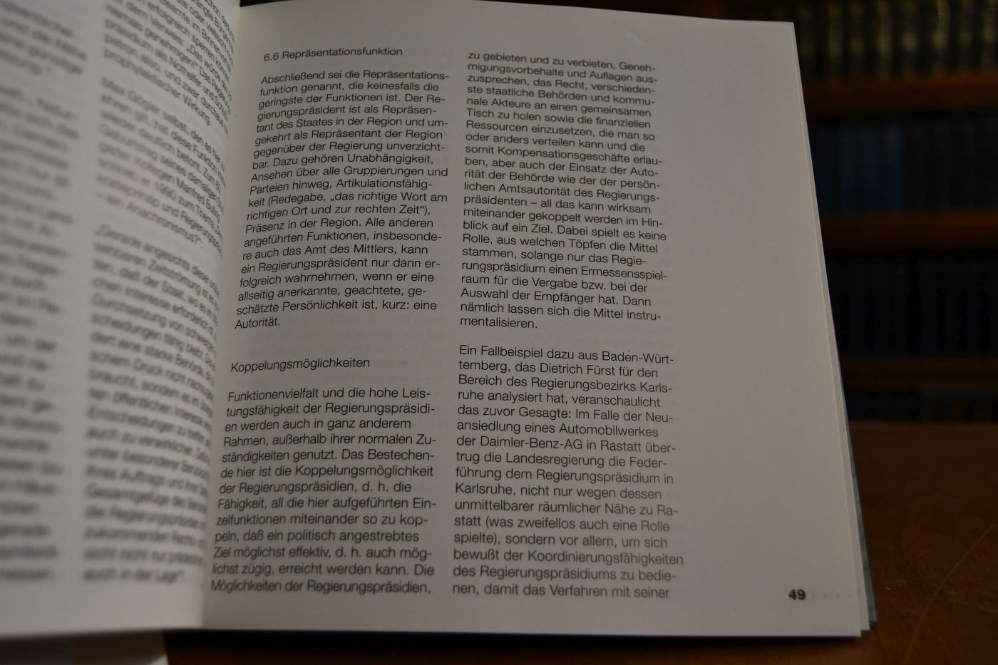 Begegnungen - Entscheidungen. Festschrift für Regierungspräsident Dr. Max Gögler.